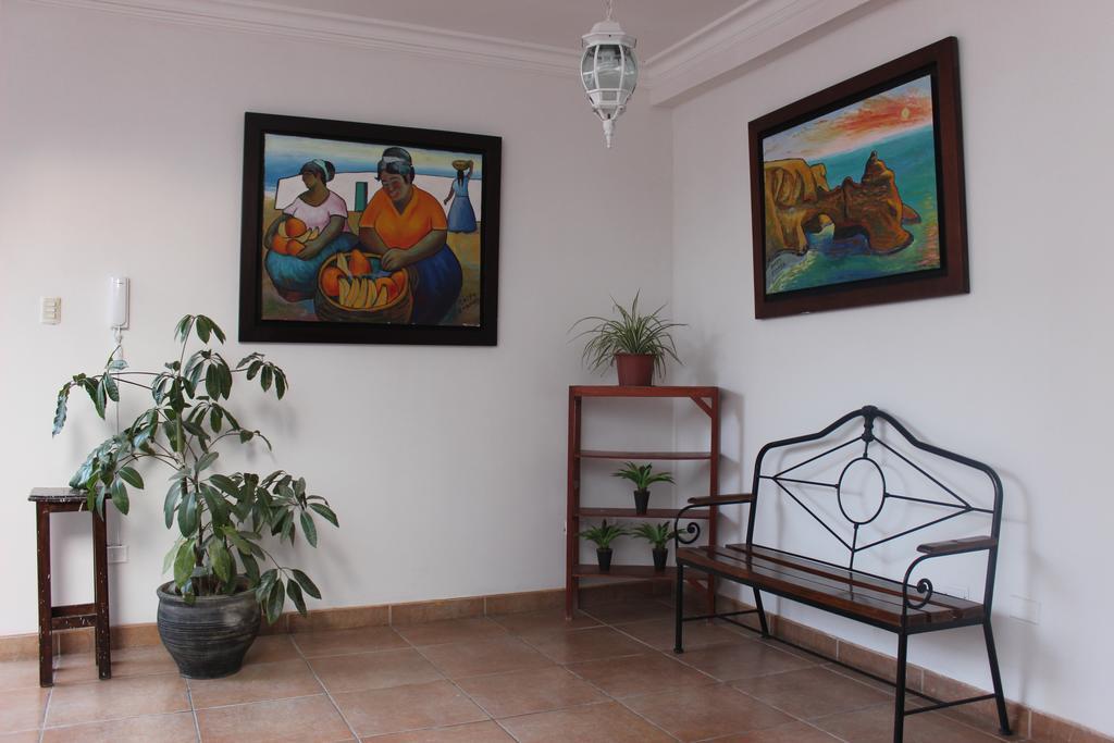 Hostal Villa Manuelita Pisco Ngoại thất bức ảnh