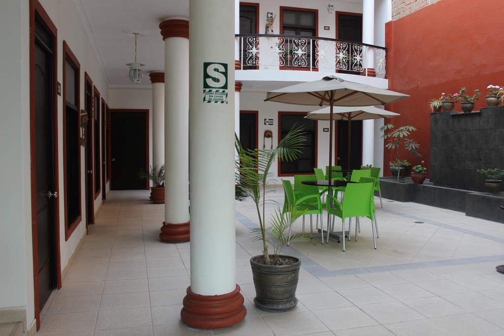 Hostal Villa Manuelita Pisco Ngoại thất bức ảnh